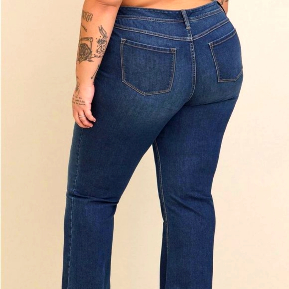 ❤️NWT VINTAGE TORRID JEANS - LUXE BOOT CUT - SUPER STRETCH DENIM - MID-RISE - Picture 3 of 15